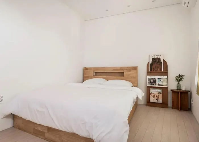 Naksan Park Hills 3 * Сеул