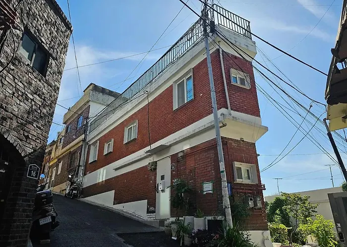 Naksan Park Hills 3 Апартаменты *